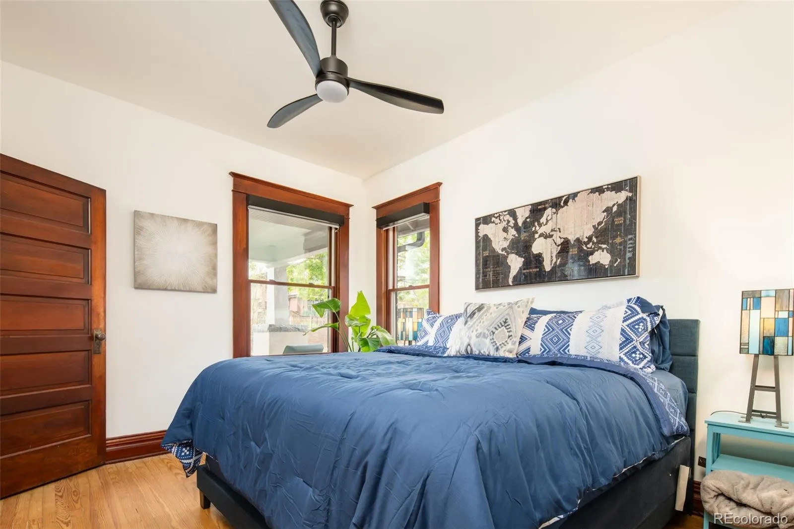 04162026212125 1600 15