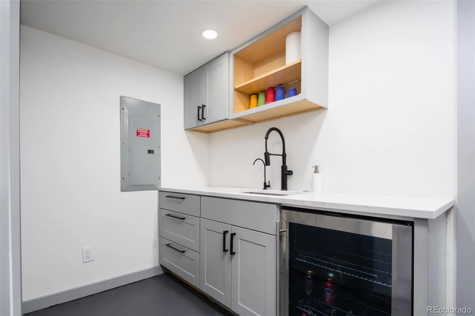 04162026212125 1600 22