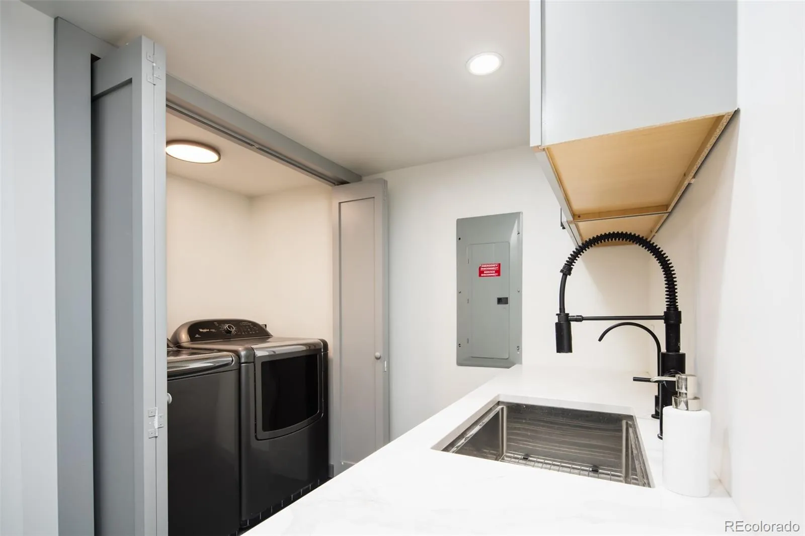 04162026212125 1600 23