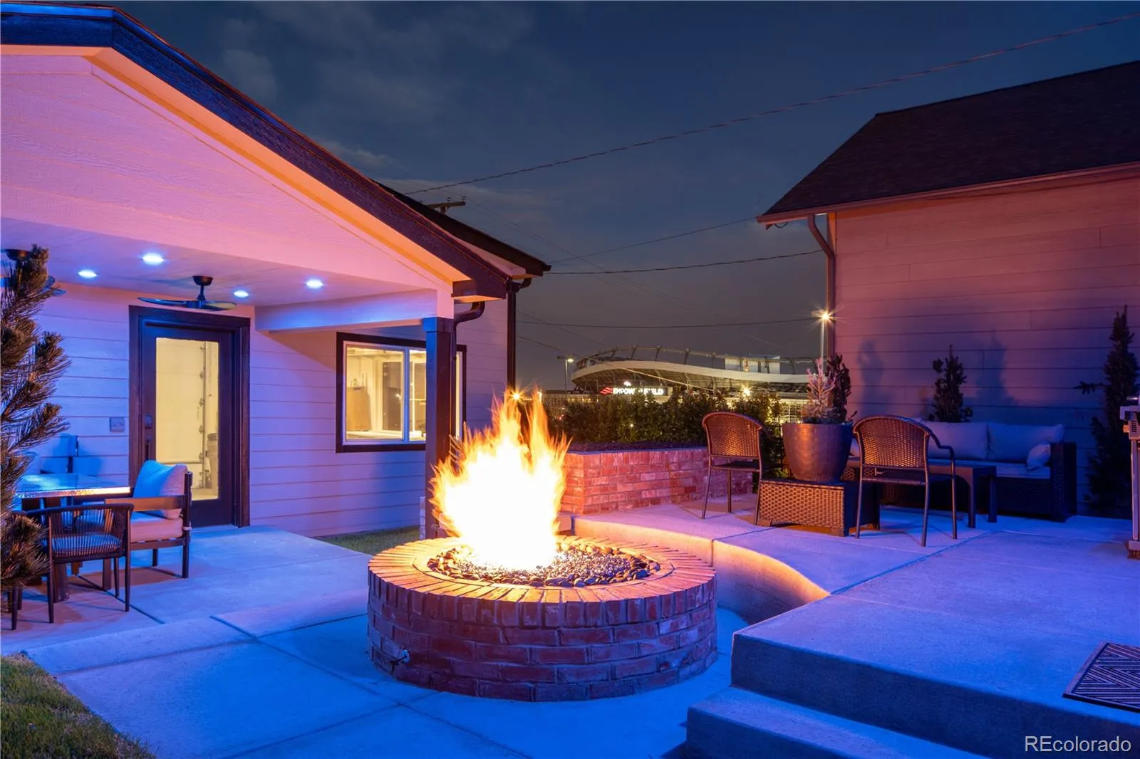 04162026212125 1600 34