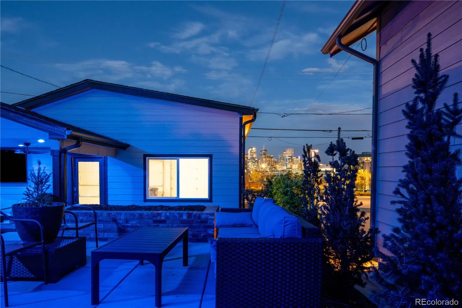 04162026212125 1600 38