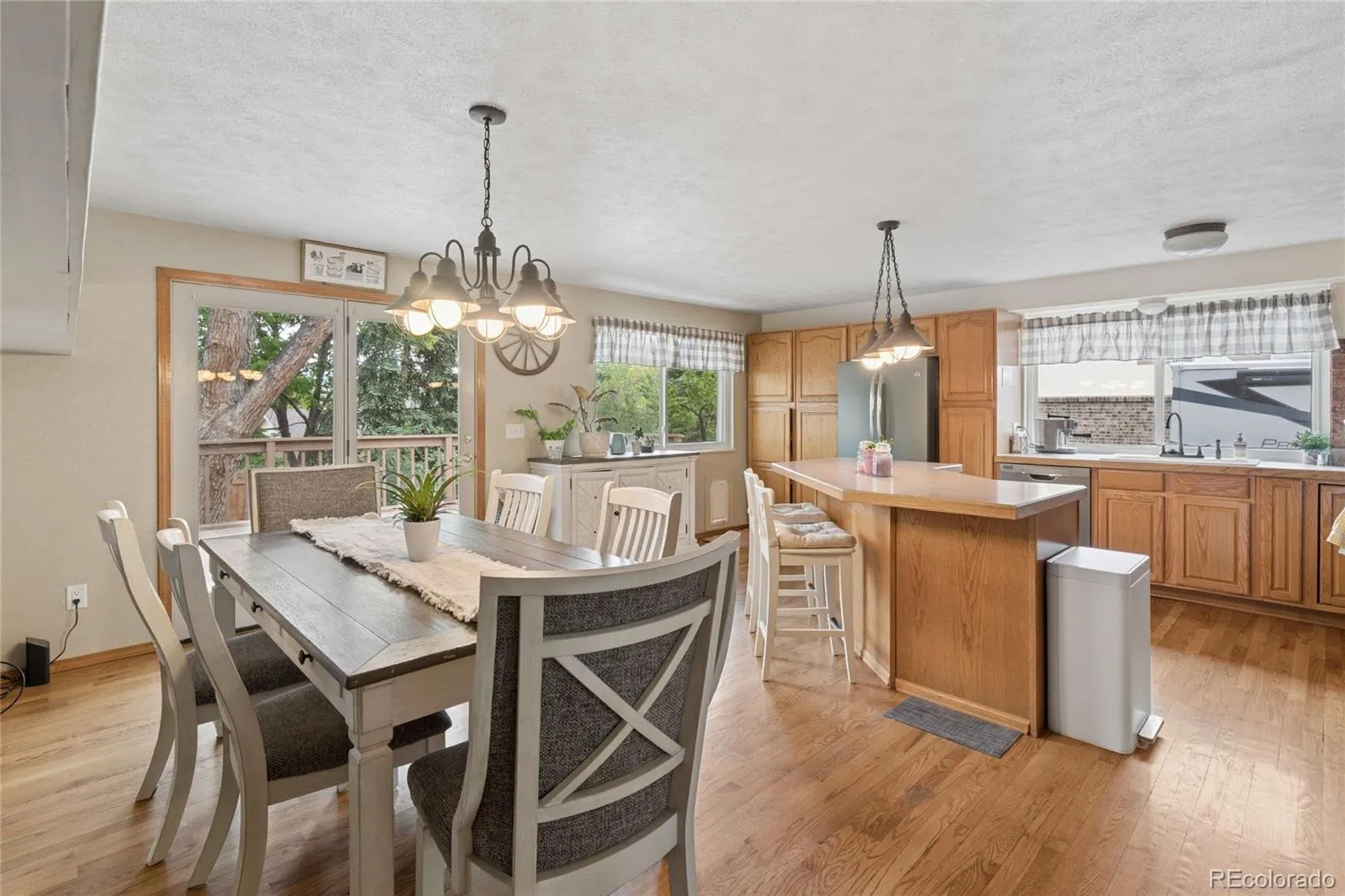 8352 Yarrow Court Arvada CO 80005 MLS #REC6215420 05202026143539 1600 10