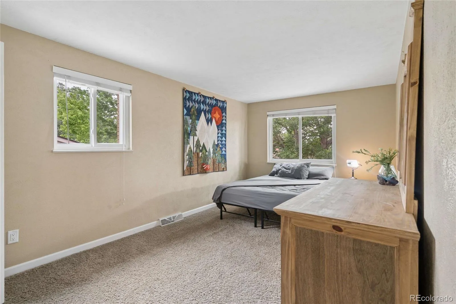 8352 Yarrow Court Arvada CO 80005 MLS #REC6215420 05202026143539 1600 25
