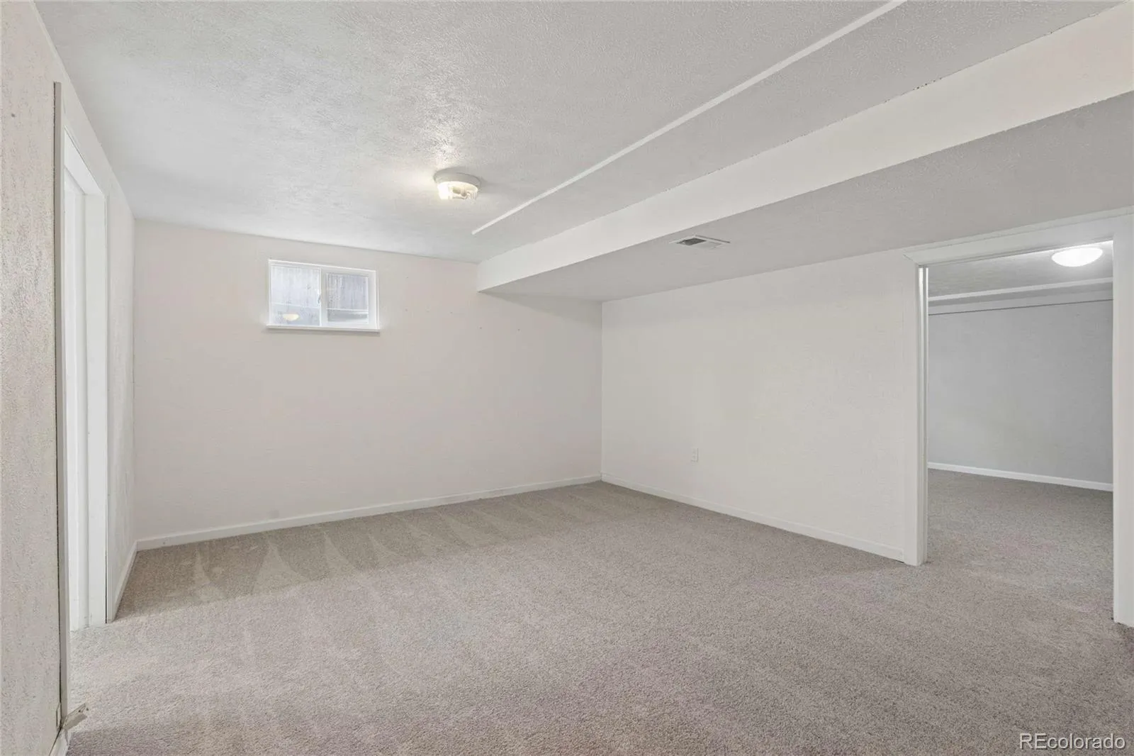 8352 Yarrow Court Arvada CO 80005 MLS #REC6215420 05202026143539 1600 29