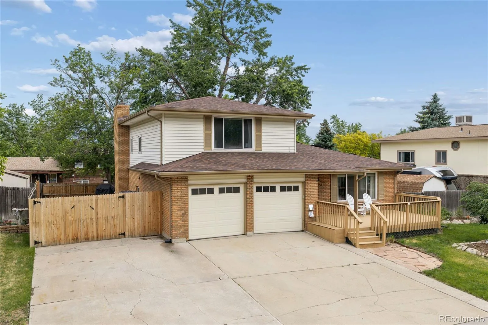 8352 Yarrow Court Arvada CO 80005 MLS #REC6215420 05202026143539 1600 41