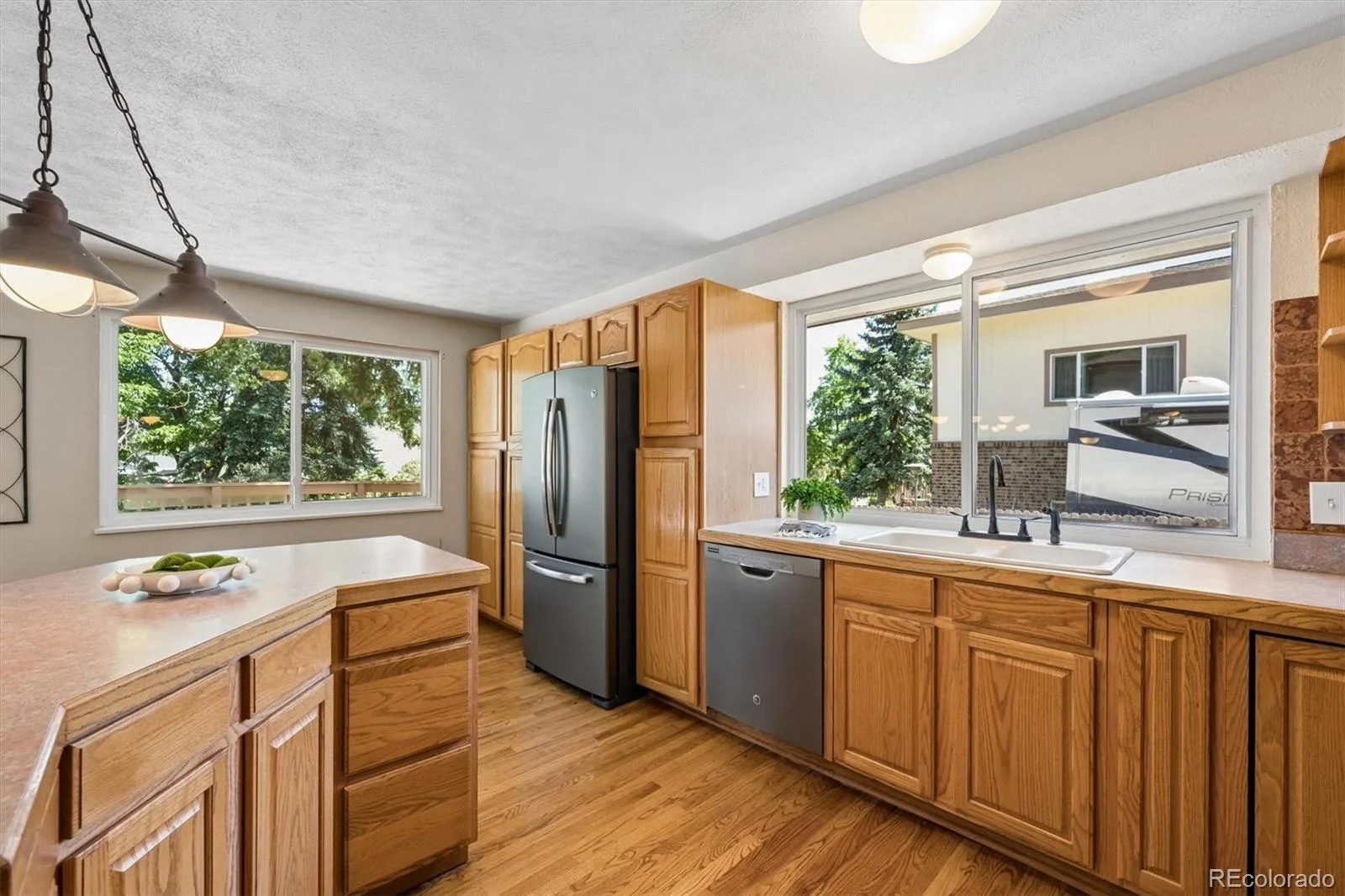 8352 Yarrow Court Arvada CO 80005 MLS #REC6215420 06132026142432 1600 10