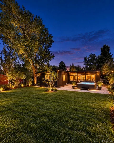 7092 W 4 th Avenue Lakewood CO 80226 | MLS #REC6216344 10142026203617 800 16