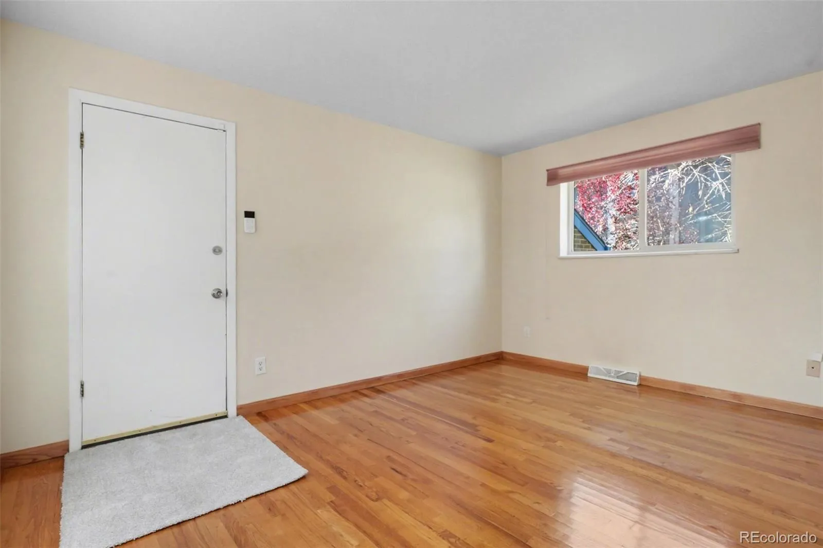 04032026232548 1600 21