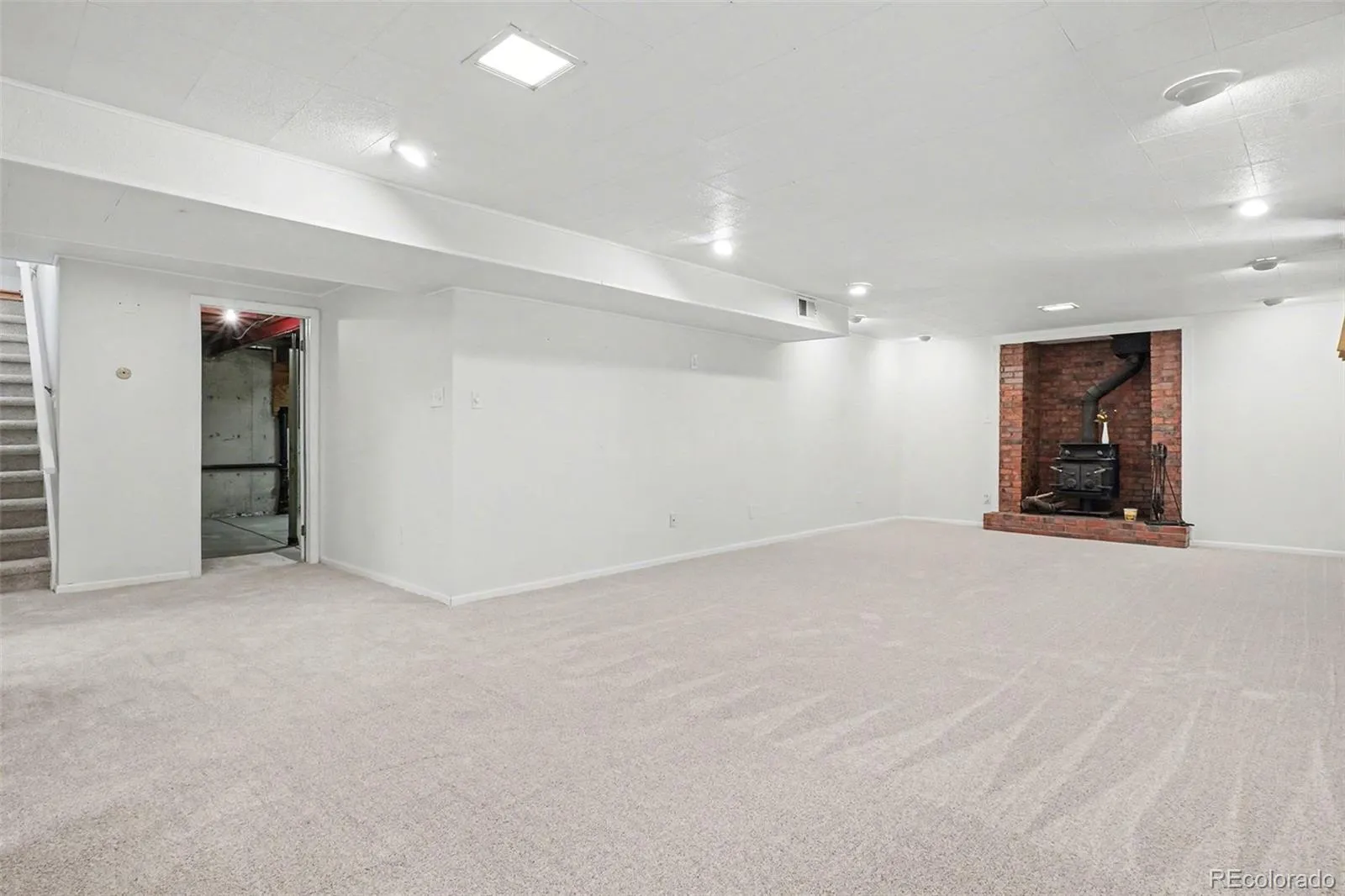 04032026232548 1600 25