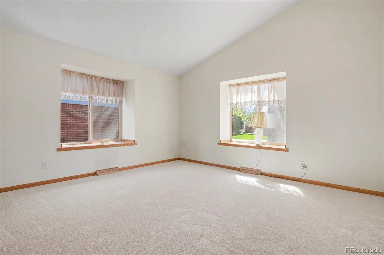 04032026232548 1600 3