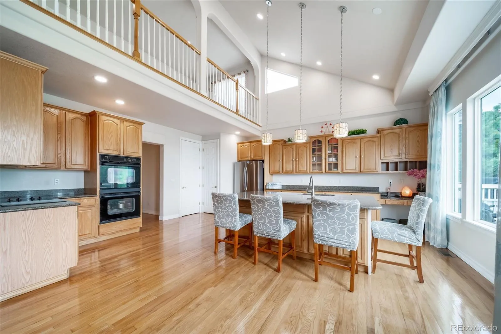9225 W Quarles Place Littleton CO 80128 MLS #REC6216702 05142026075309 1600 11
