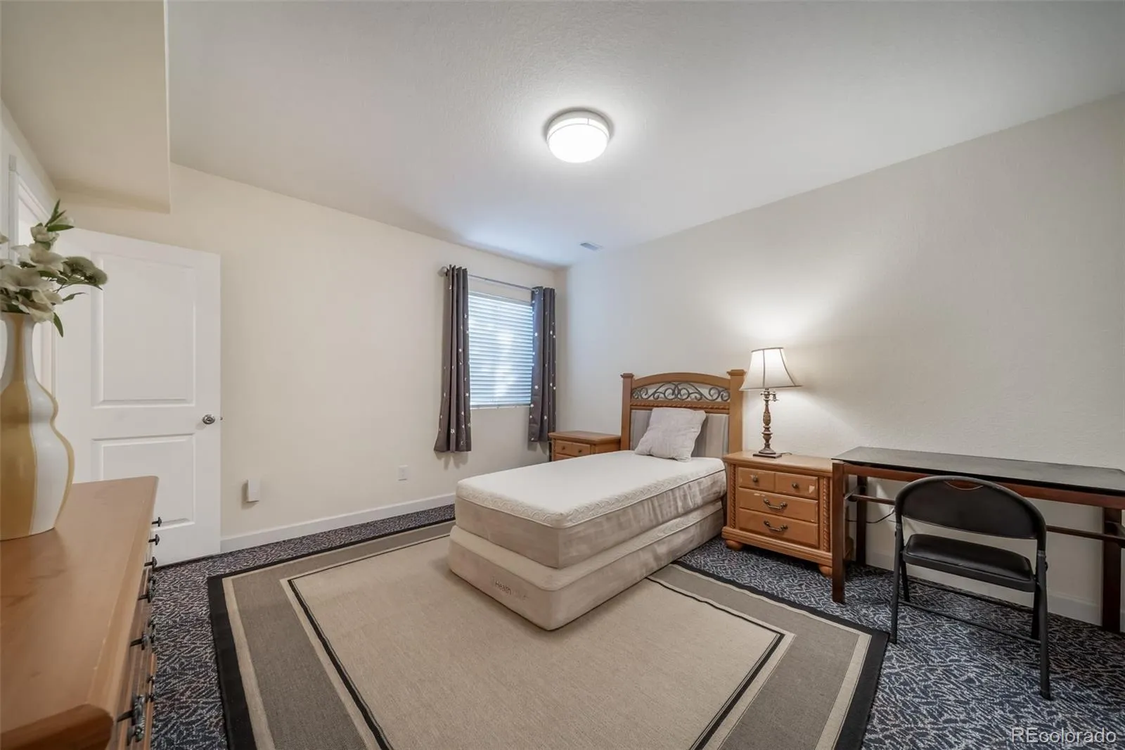 9225 W Quarles Place Littleton CO 80128 MLS #REC6216702 05142026075309 1600 41