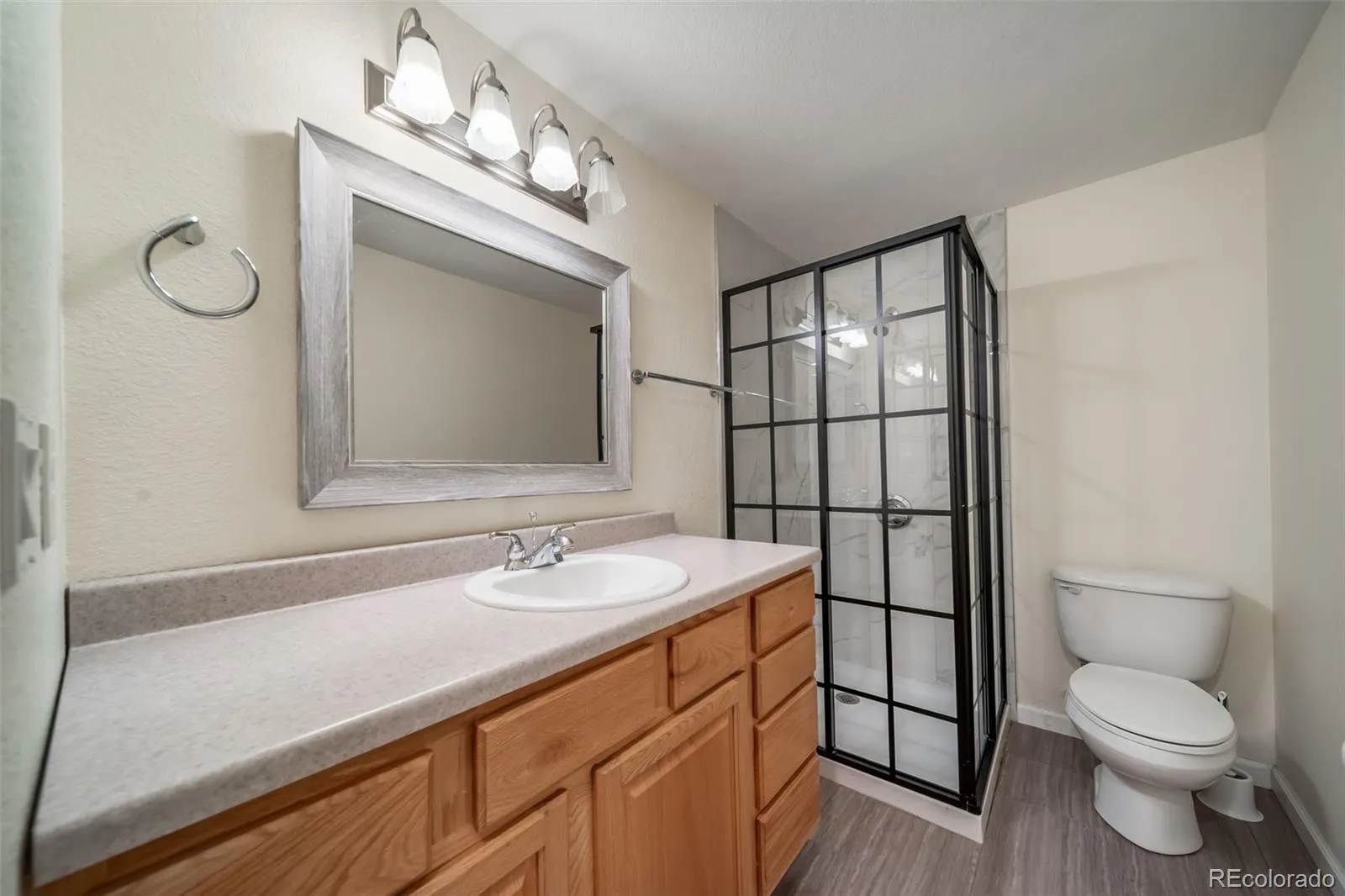 9225 W Quarles Place Littleton CO 80128 MLS #REC6216702 05142026075309 1600 42