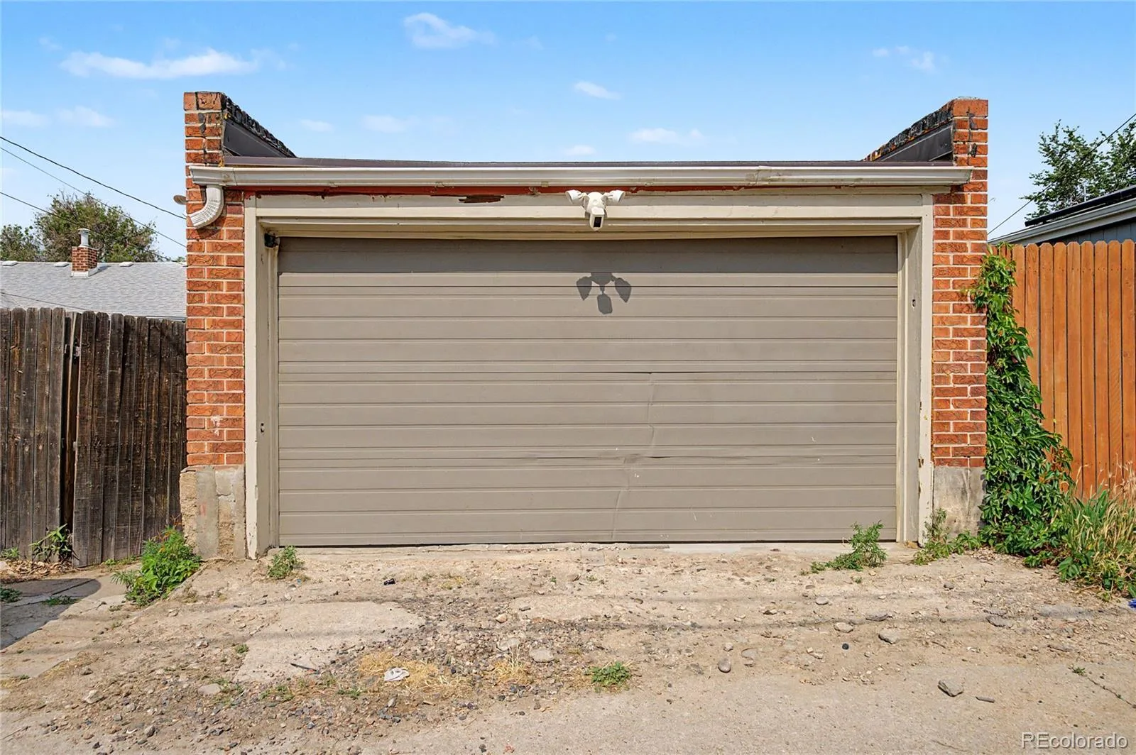 3318 N Steele Street Denver CO 80205 MLS #REC6218791 06262026041025 1600 26