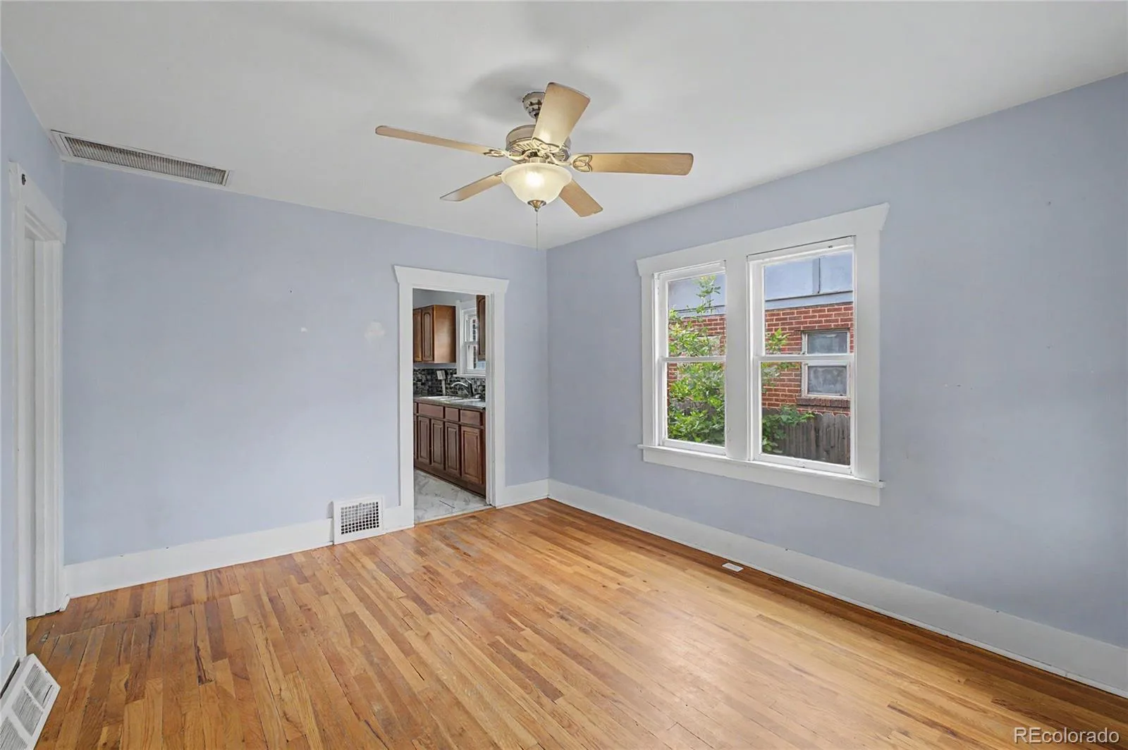 3318 N Steele Street Denver CO 80205 MLS #REC6218791 06262026041025 1600 4