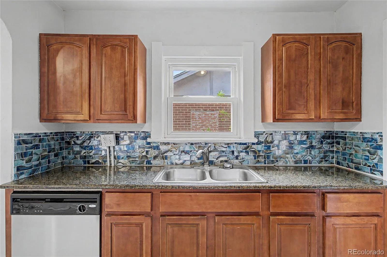3318 N Steele Street Denver CO 80205 MLS #REC6218791 06262026041025 1600 9