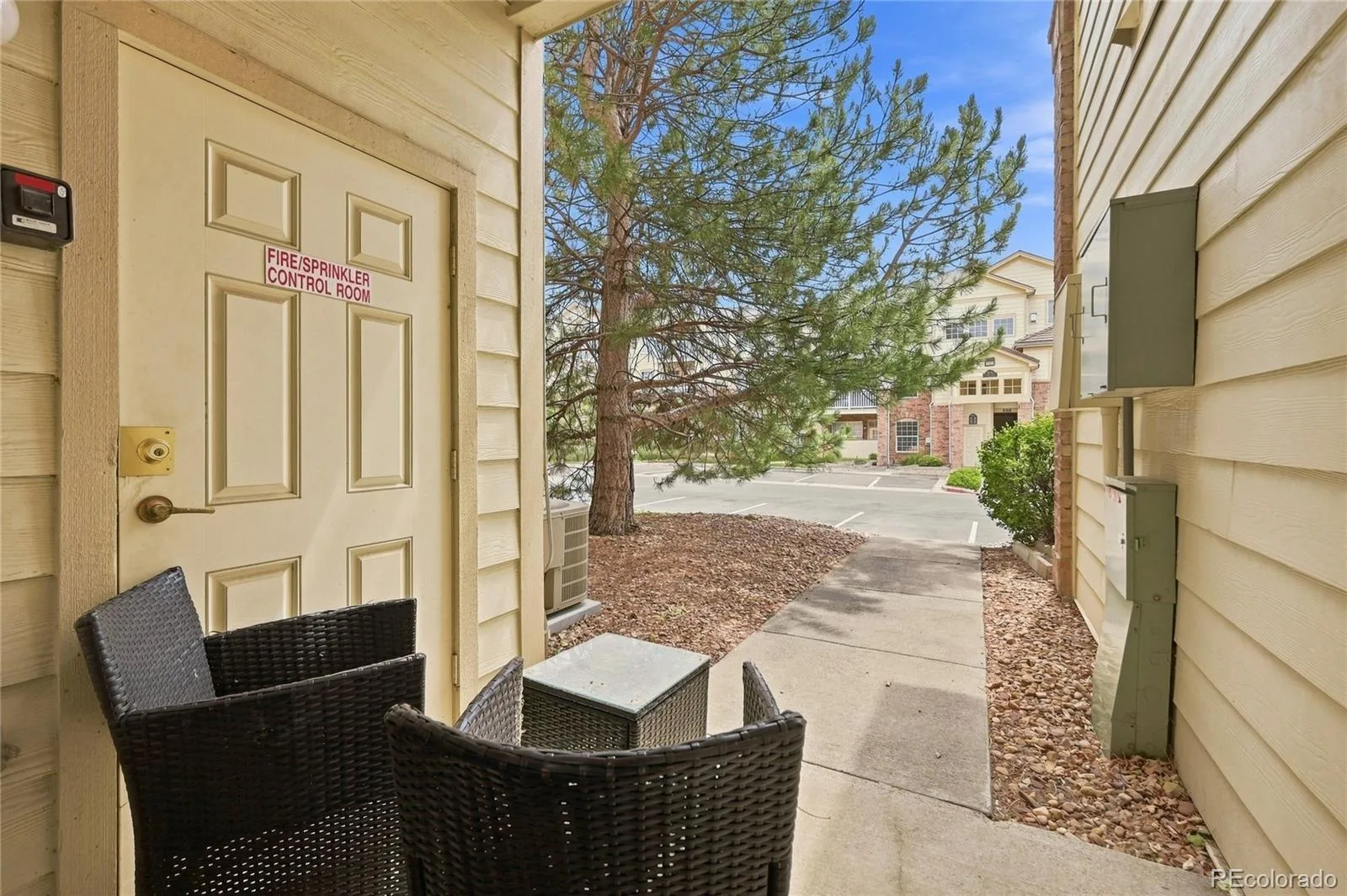 5723 N Gibralter Way #4-102 Aurora CO 80019 | MLS #REC6221088 08132026171616 1600 26
