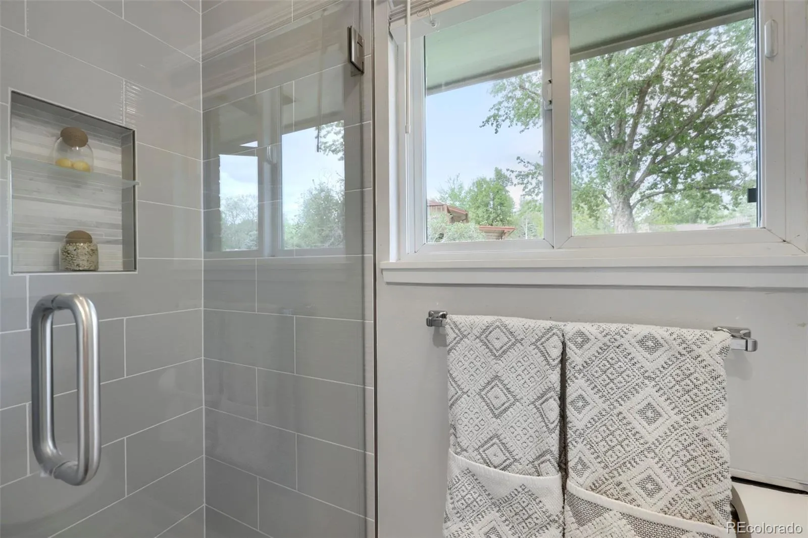 2578 S Dover Way Lakewood CO 80227 MLS #REC6222082 05202026023752 1600 15
