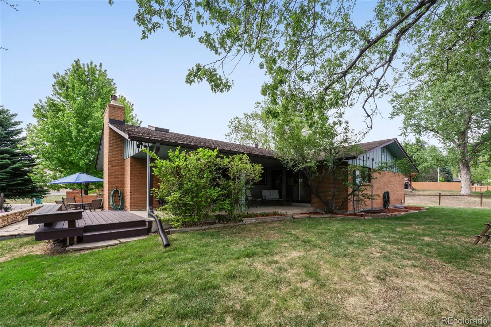 2578 S Dover Way Lakewood CO 80227 MLS #REC6222082 05202026023752 1600 26