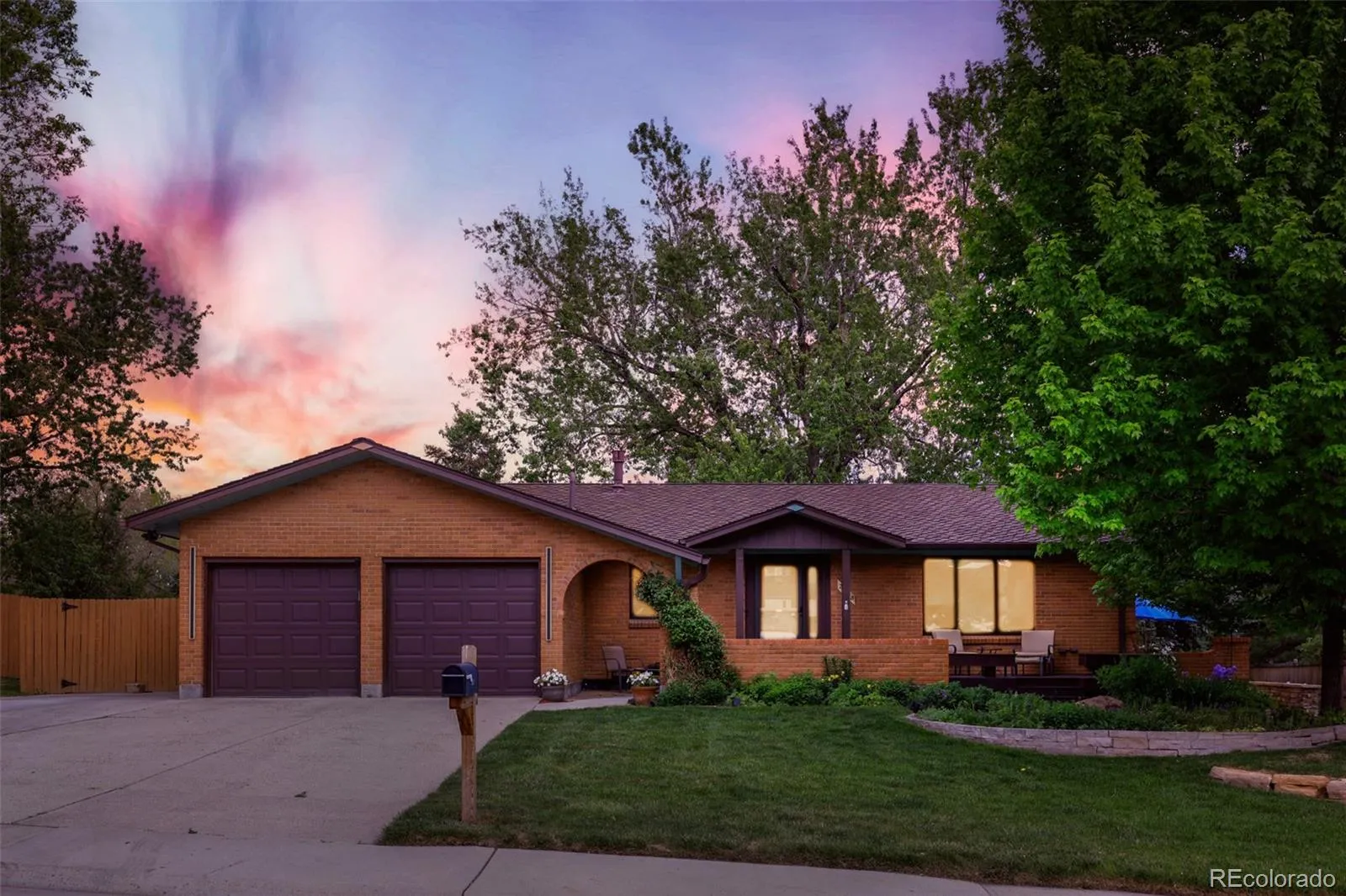 2578 S Dover Way Lakewood CO 80227 MLS #REC6222082 05202026023752 1600 28