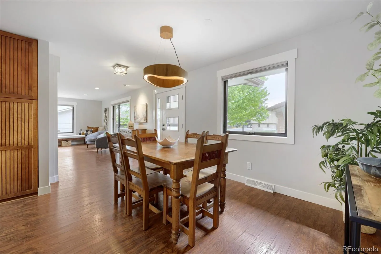 2578 S Dover Way Lakewood CO 80227 MLS #REC6222082 05202026023752 1600 6