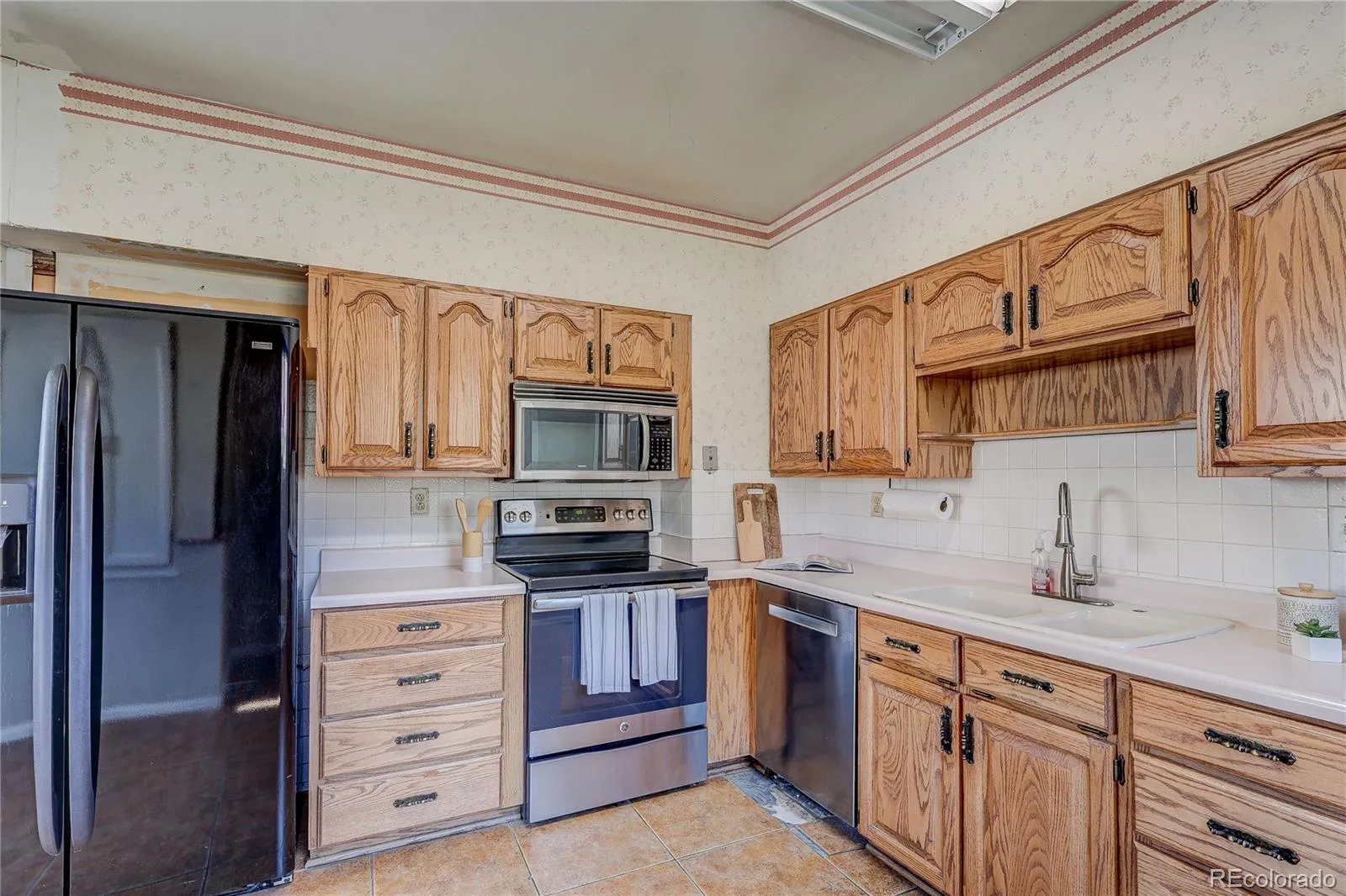 04012026033715 1600 18