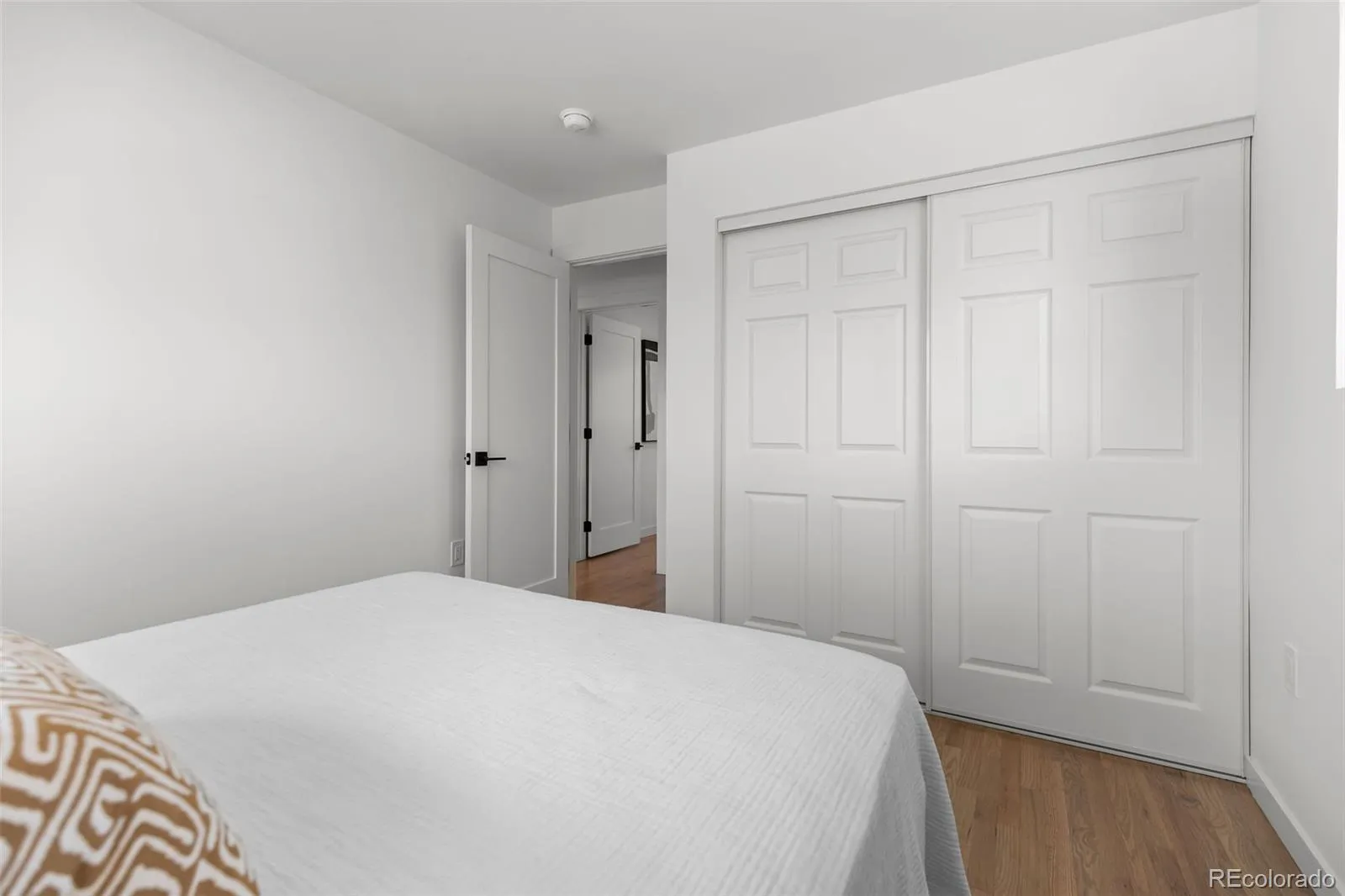 04182026154218 1600 22