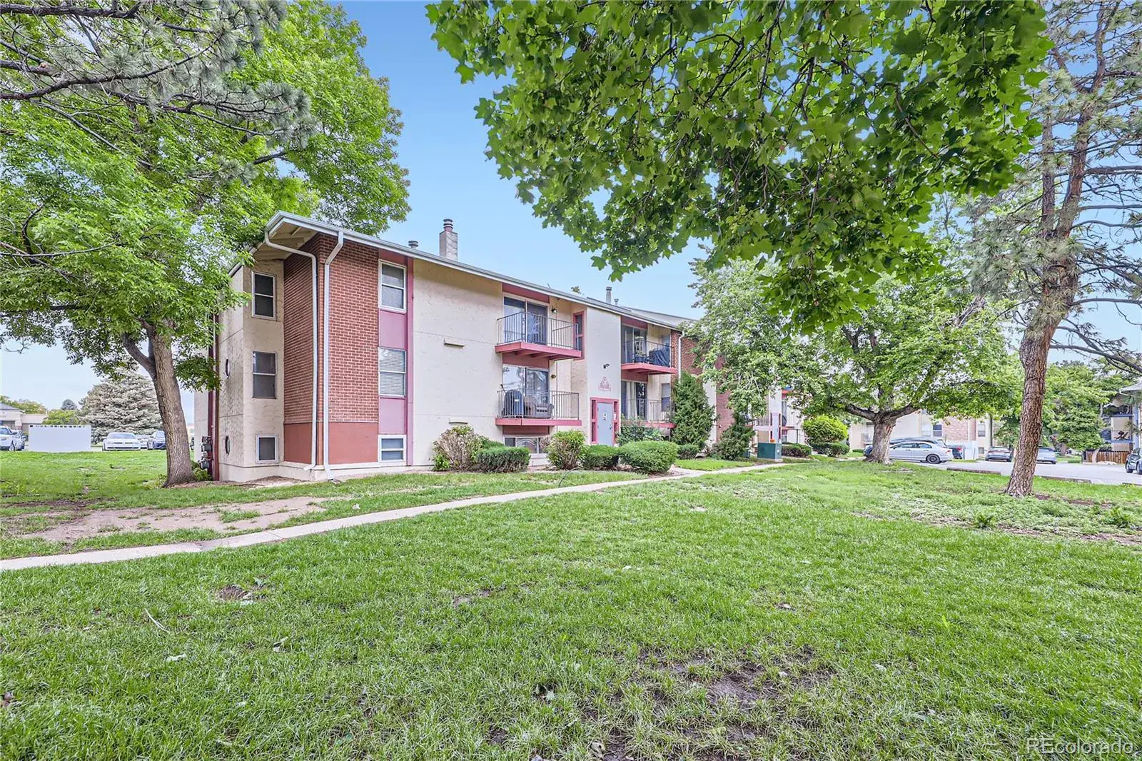 12131 Melody Drive #201 Denver CO 80234 | MLS #REC6224471 10082025160656 1600 26