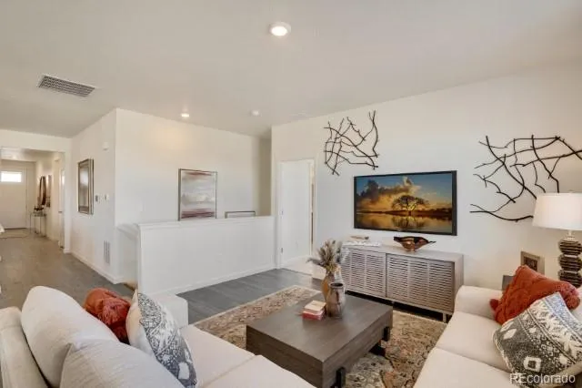 9857 Danube Court Commerce City CO 80022 | MLS #REC6225987 04102026230715 640 7