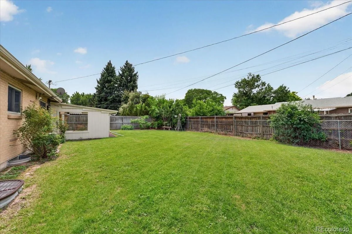 1241 S Marshall Street Lakewood CO 80232 MLS #REC6227547 07072026153834 1200 32