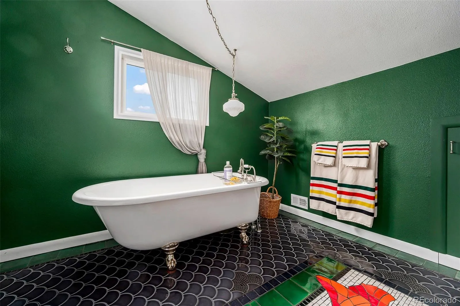3173 W Ada Place Denver CO 80219 MLS #REC6227901 05032026050622 1600 26