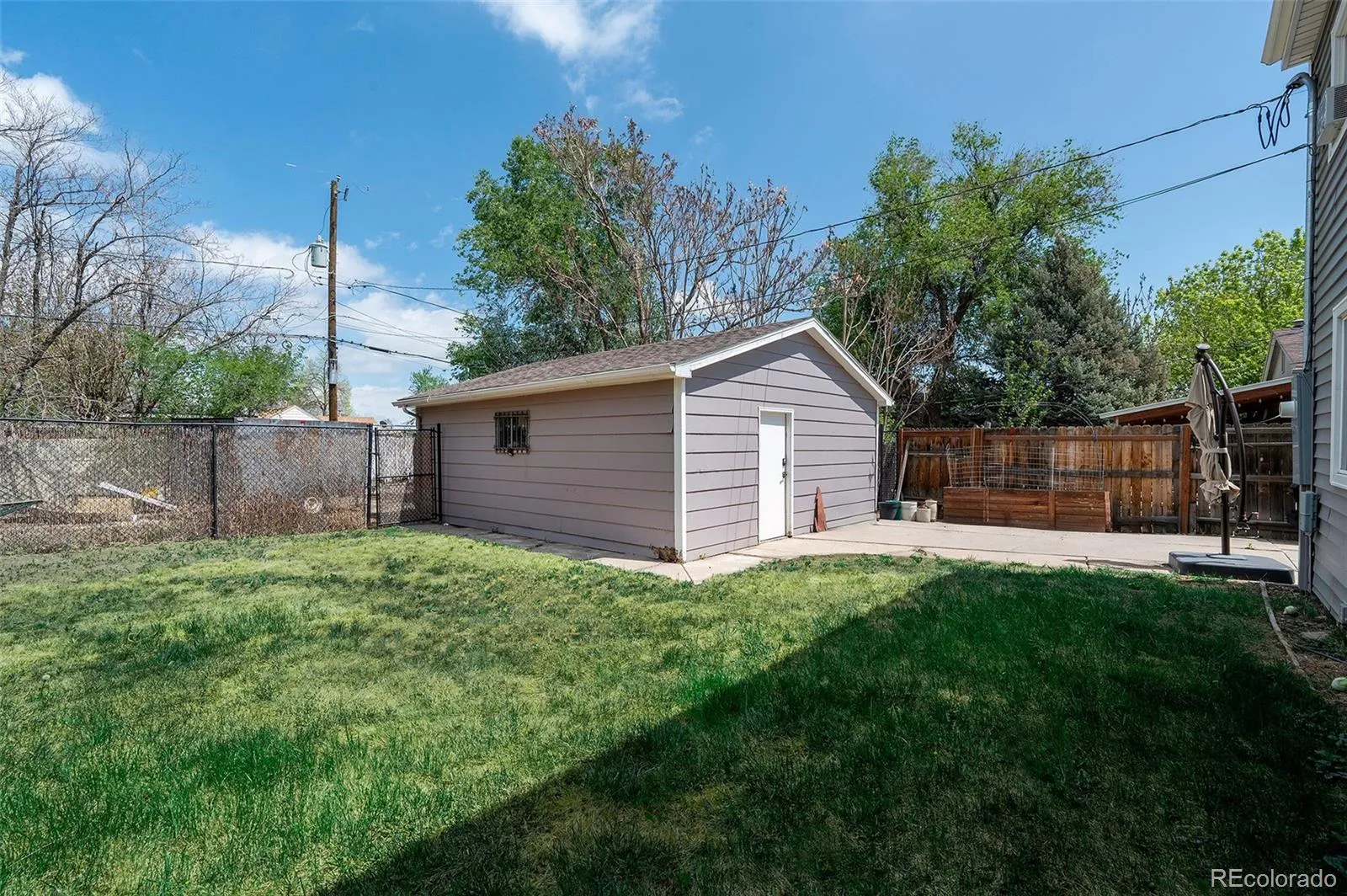 3173 W Ada Place Denver CO 80219 MLS #REC6227901 05032026050622 1600 39