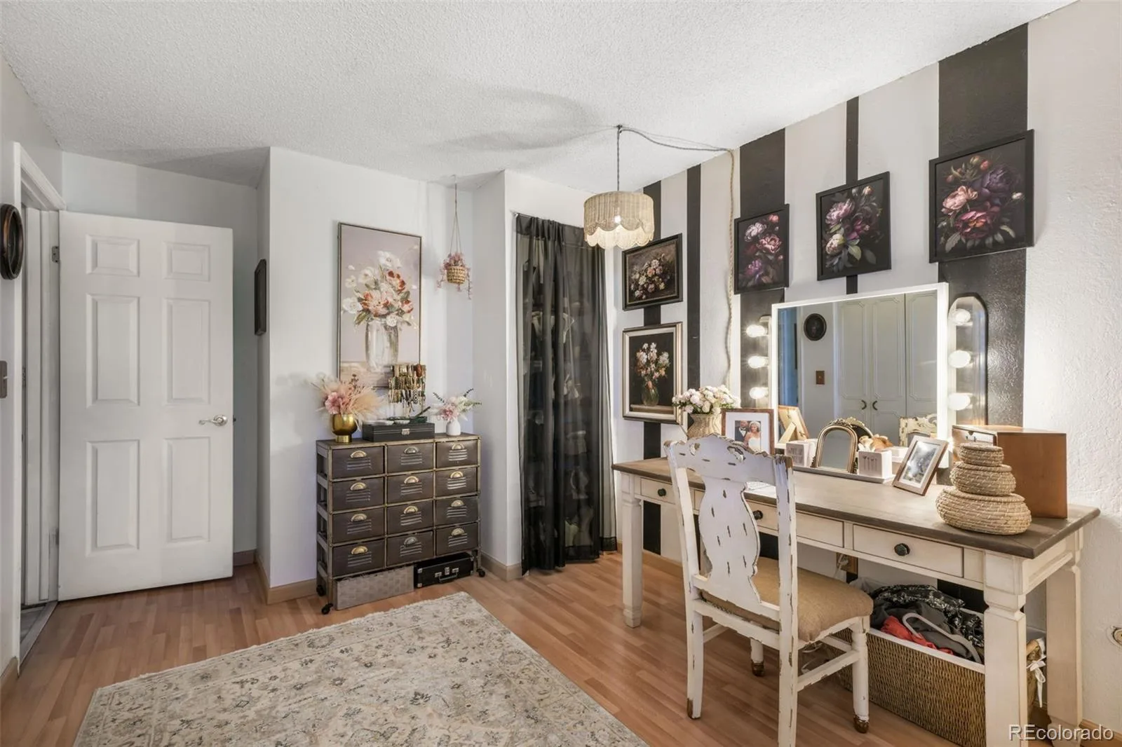 8280 Everett Way Arvada CO 80005 MLS #REC6230713 06192026235447 1600 31