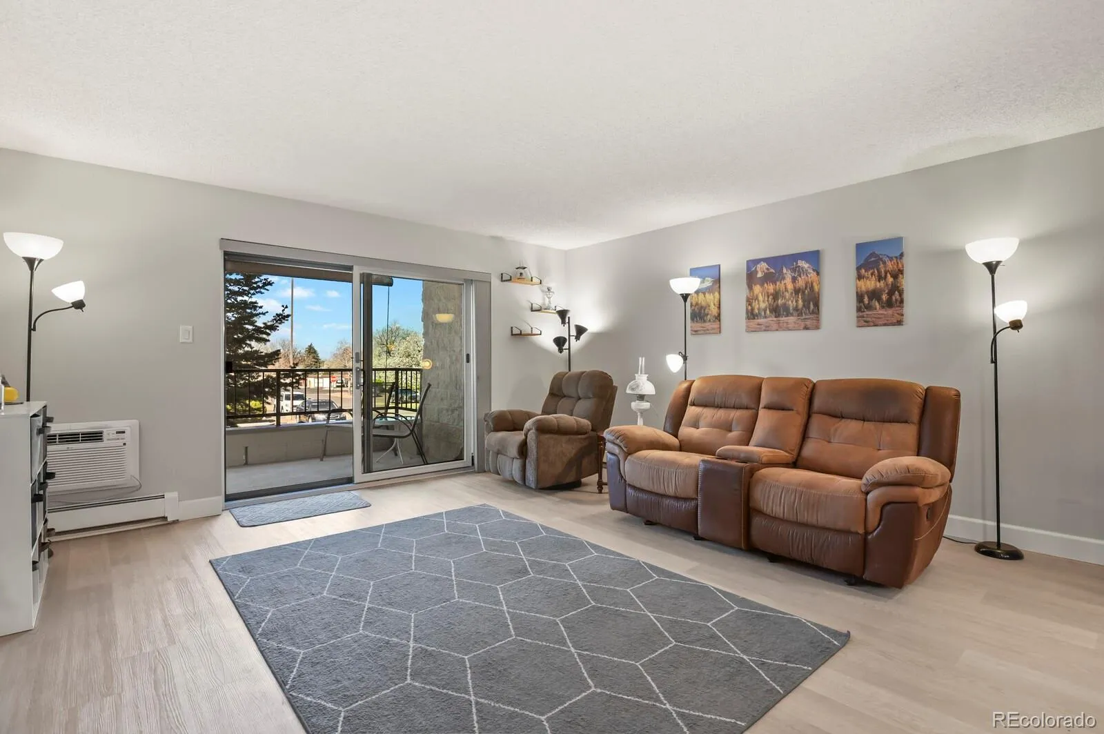 2868 S Heather Gardens Way #109 #B 250 Aurora CO 80014 MLS #REC6231804 04222026001000 1600 10