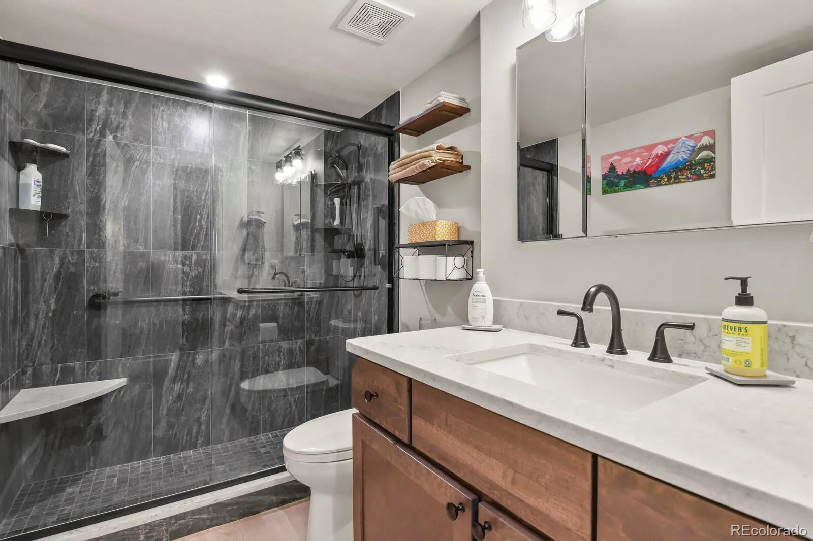 2868 S Heather Gardens Way #109 #B 250 Aurora CO 80014 MLS #REC6231804 04222026001000 1600 19