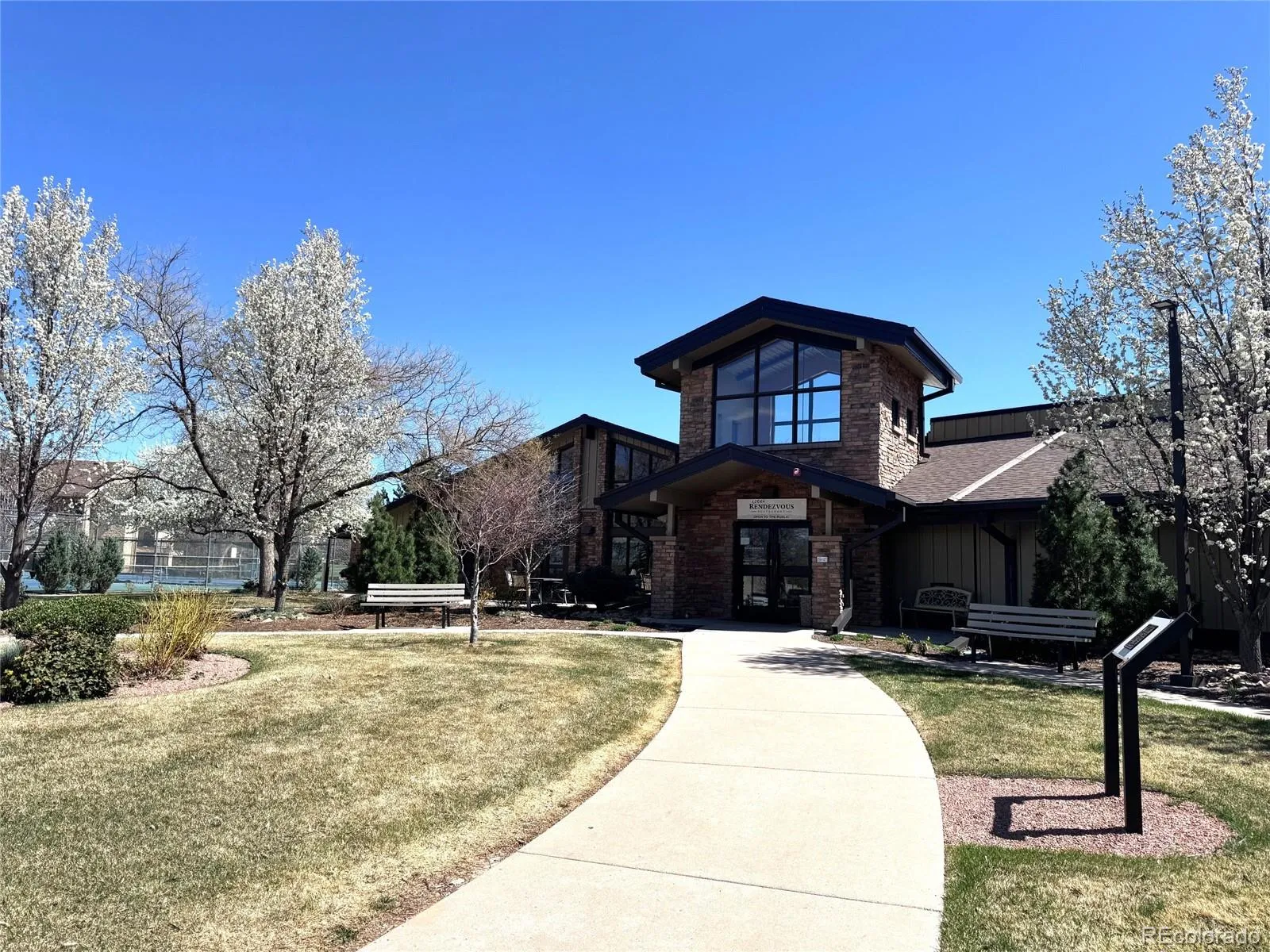 2868 S Heather Gardens Way #109 #B 250 Aurora CO 80014 MLS #REC6231804 04222026001000 1600 32
