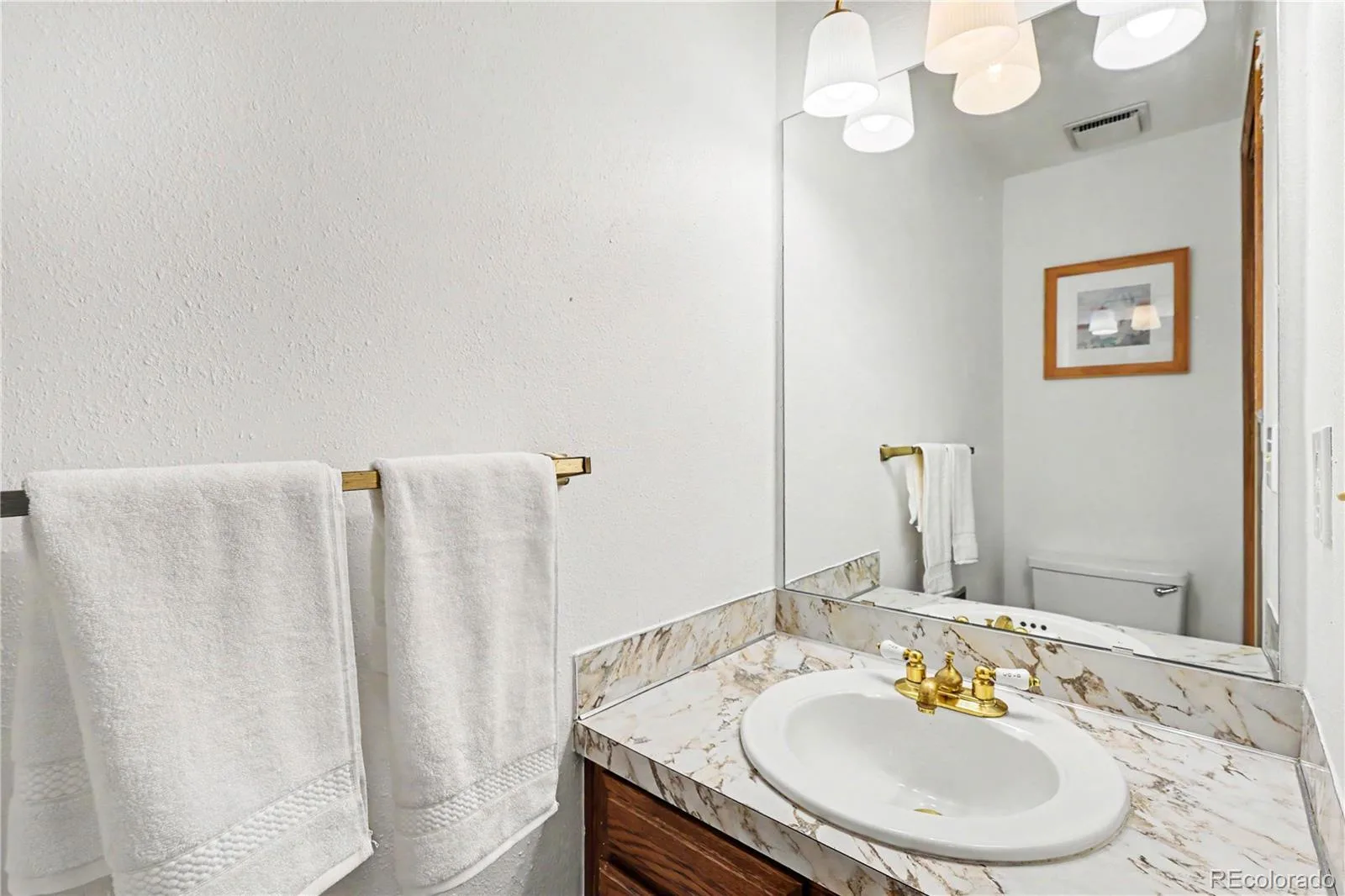 6214 S Kenton Way Englewood CO 80111 | MLS #REC6232330 07292026182806 1600 9