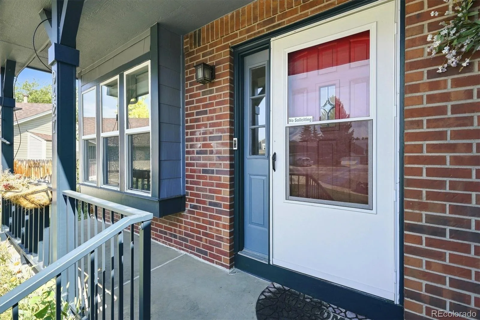 9427 W Nichols Place Littleton CO 80128 | MLS #REC6232816 08152026034339 1600 1