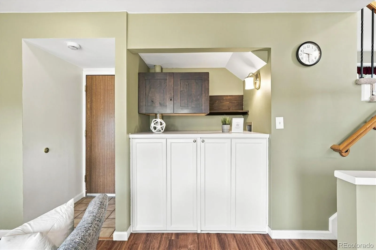 9427 W Nichols Place Littleton CO 80128 | MLS #REC6232816 08152026034339 1600 21