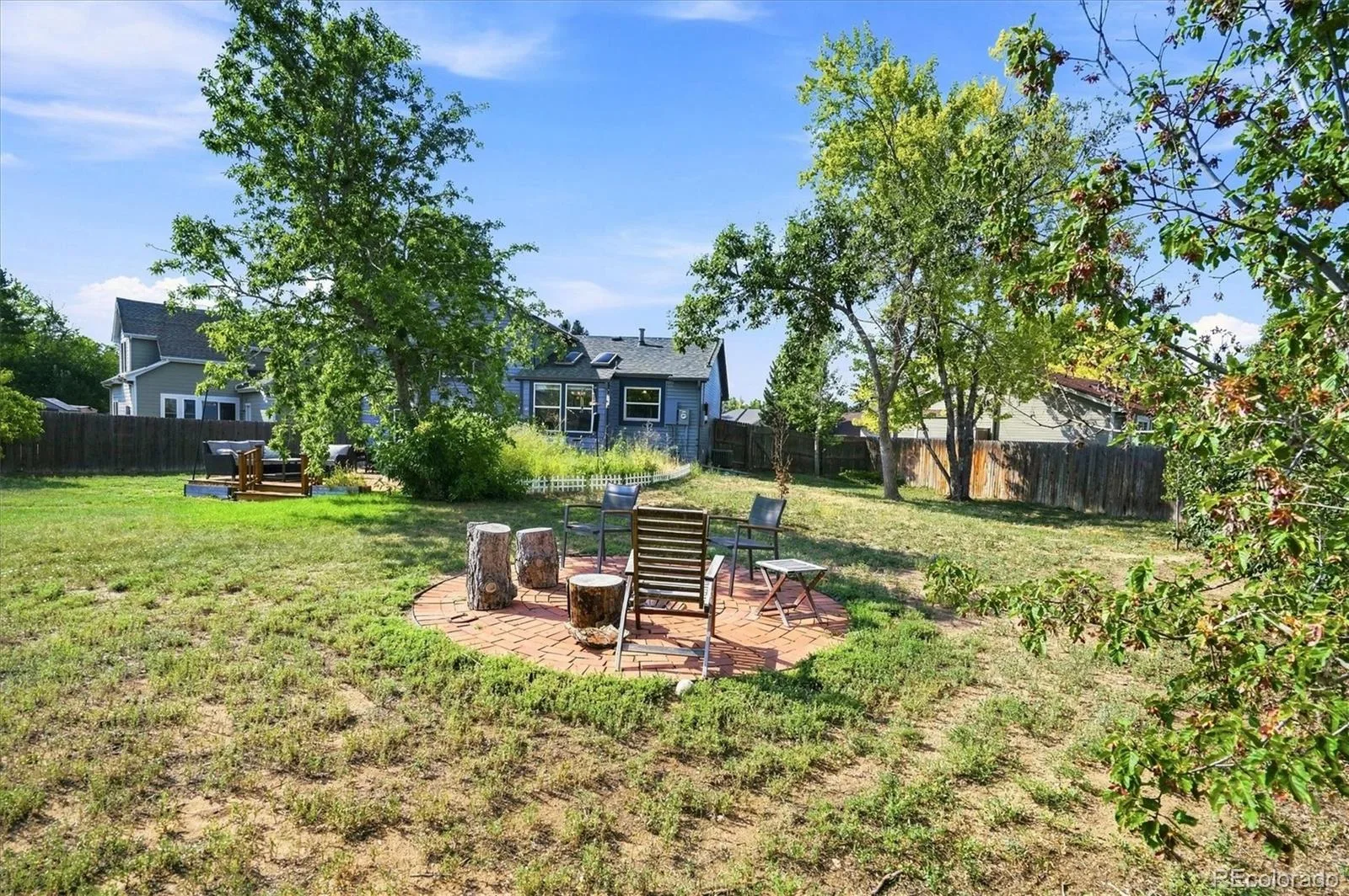9427 W Nichols Place Littleton CO 80128 | MLS #REC6232816 08152026034339 1600 32