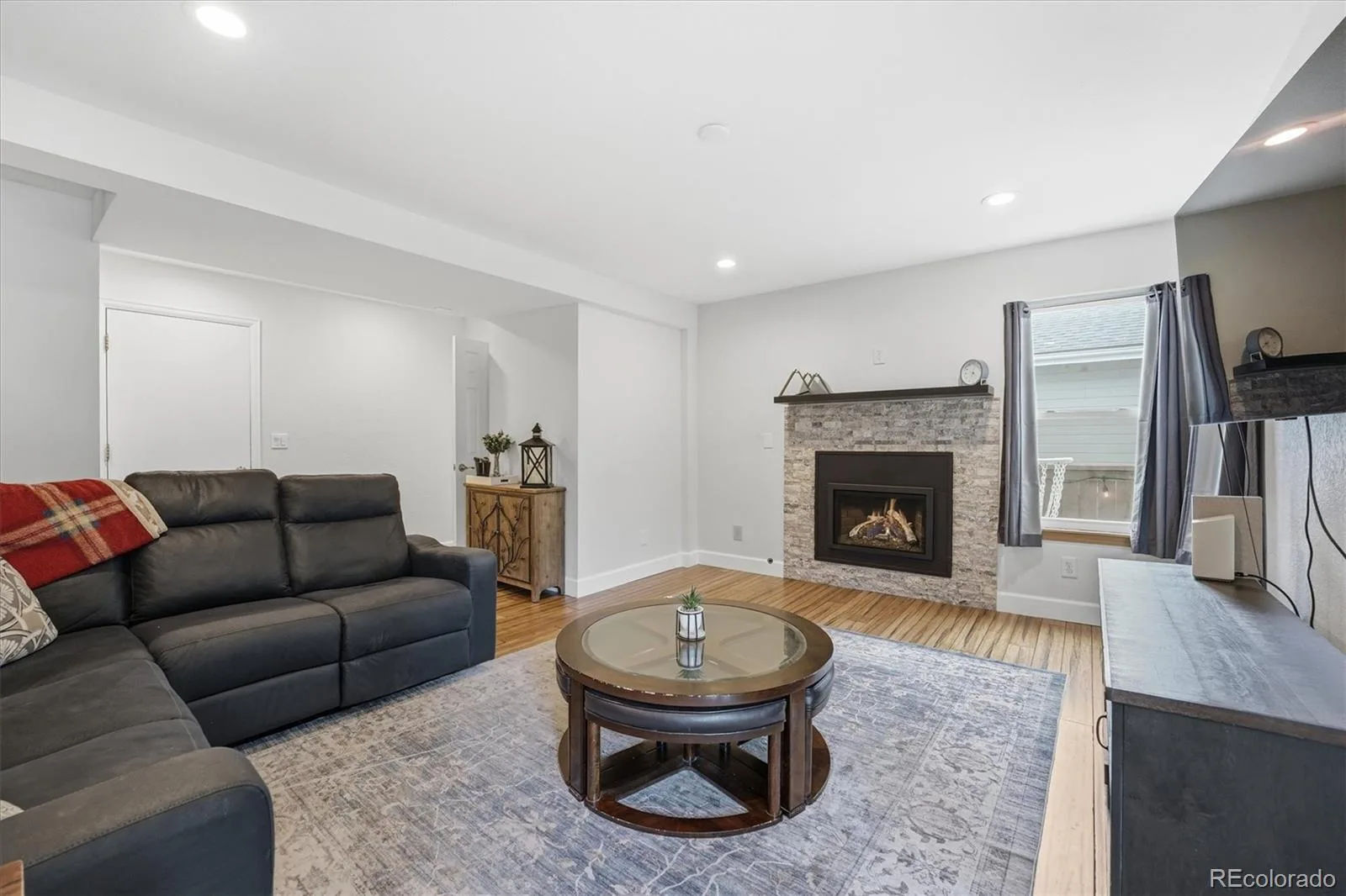 1075 Brittany Way Littleton CO 80126 | MLS #REC6233140 06252026213337 1600 13