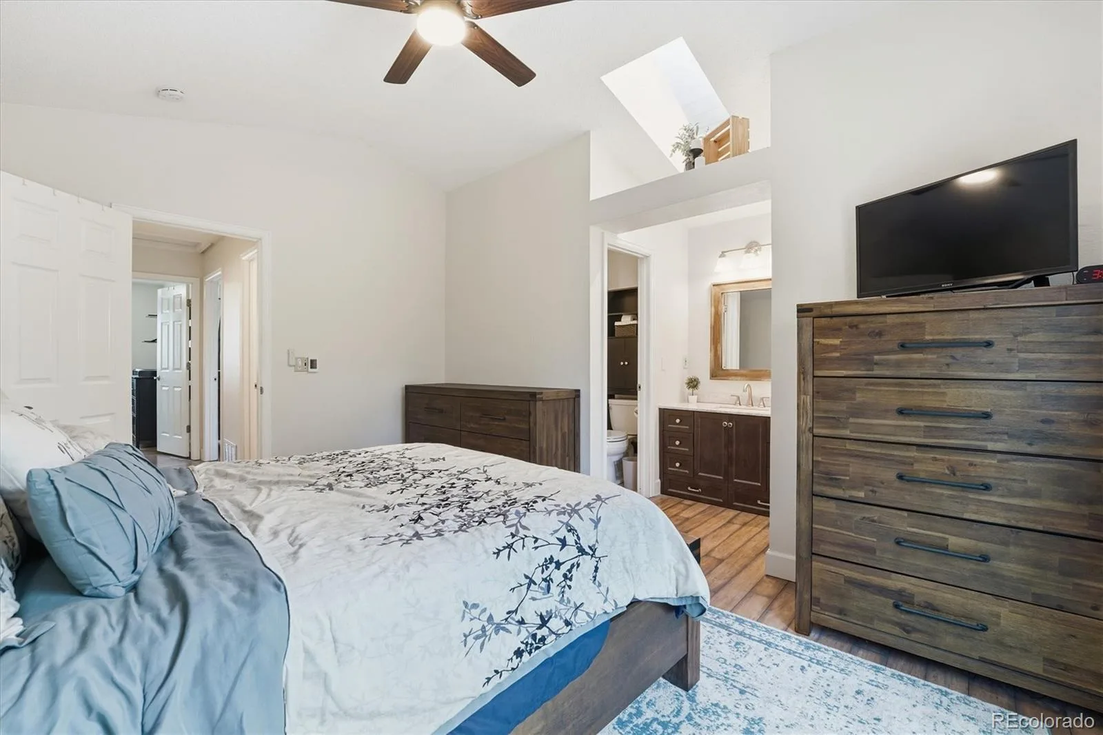 1075 Brittany Way Littleton CO 80126 | MLS #REC6233140 06252026213337 1600 33
