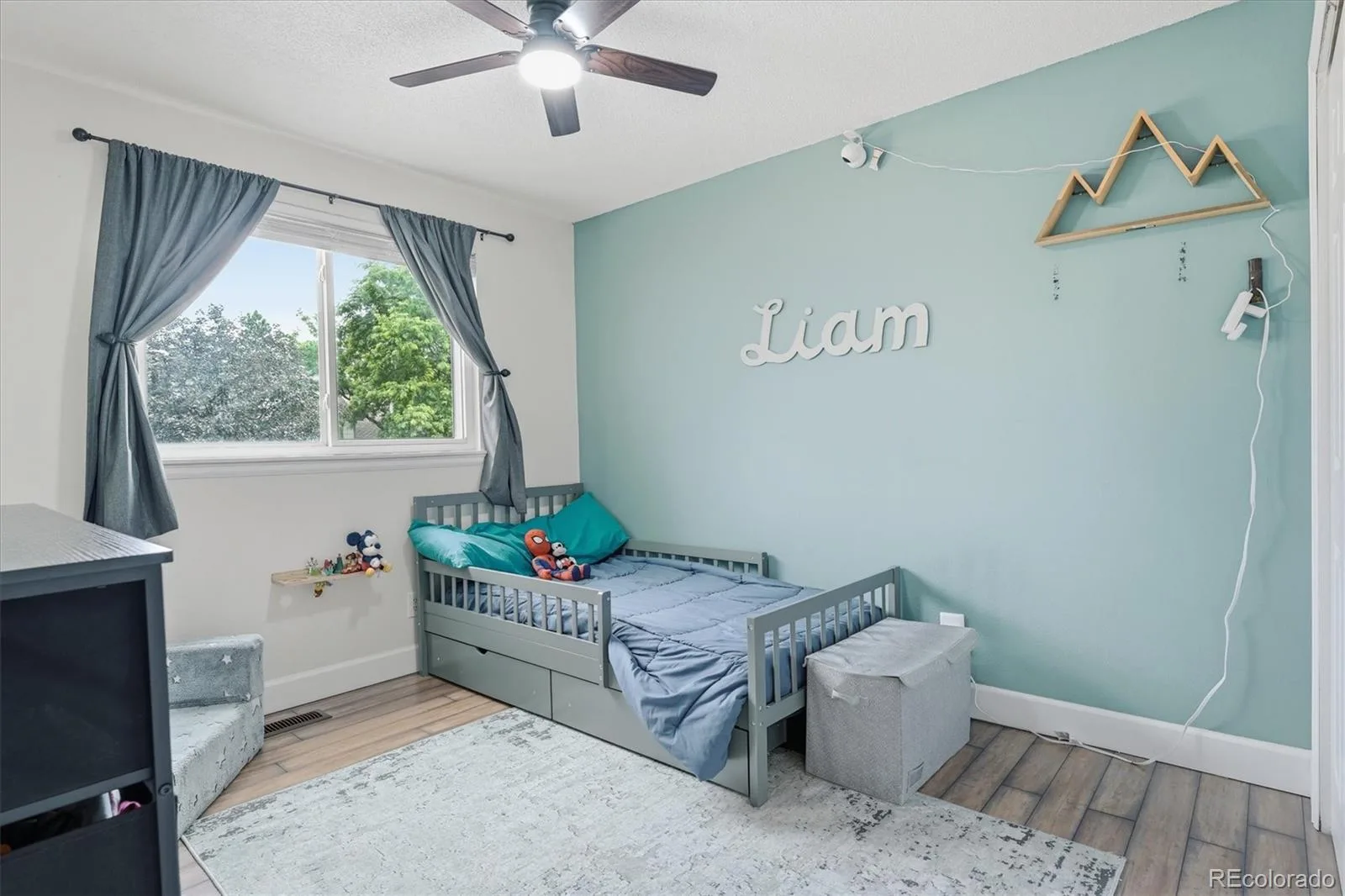 1075 Brittany Way Littleton CO 80126 | MLS #REC6233140 06252026213337 1600 38