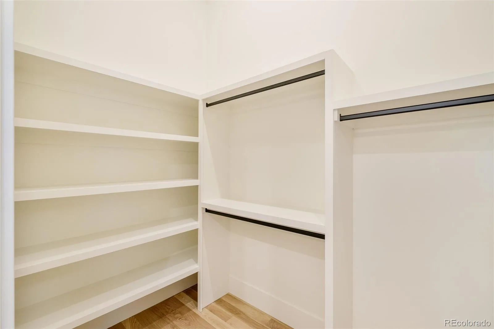 570 Cook Street Denver CO 80206 MLS #REC6234375 06182026202605 1600 20