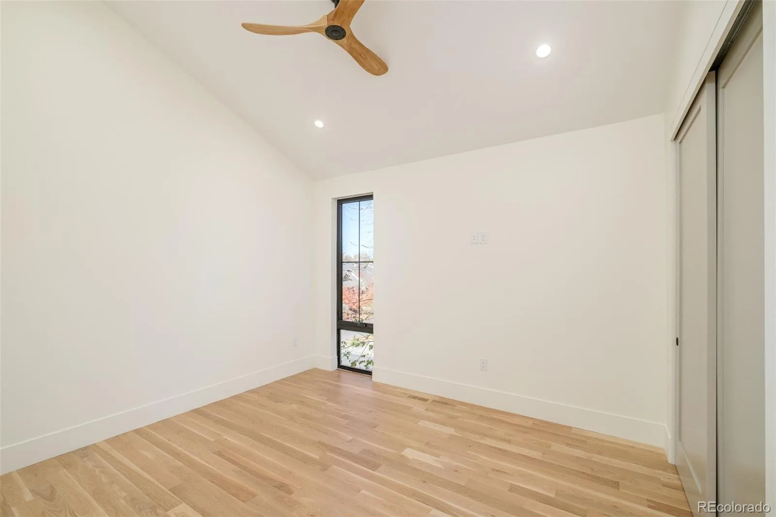 570 Cook Street Denver CO 80206 MLS #REC6234375 06182026202605 1600 21