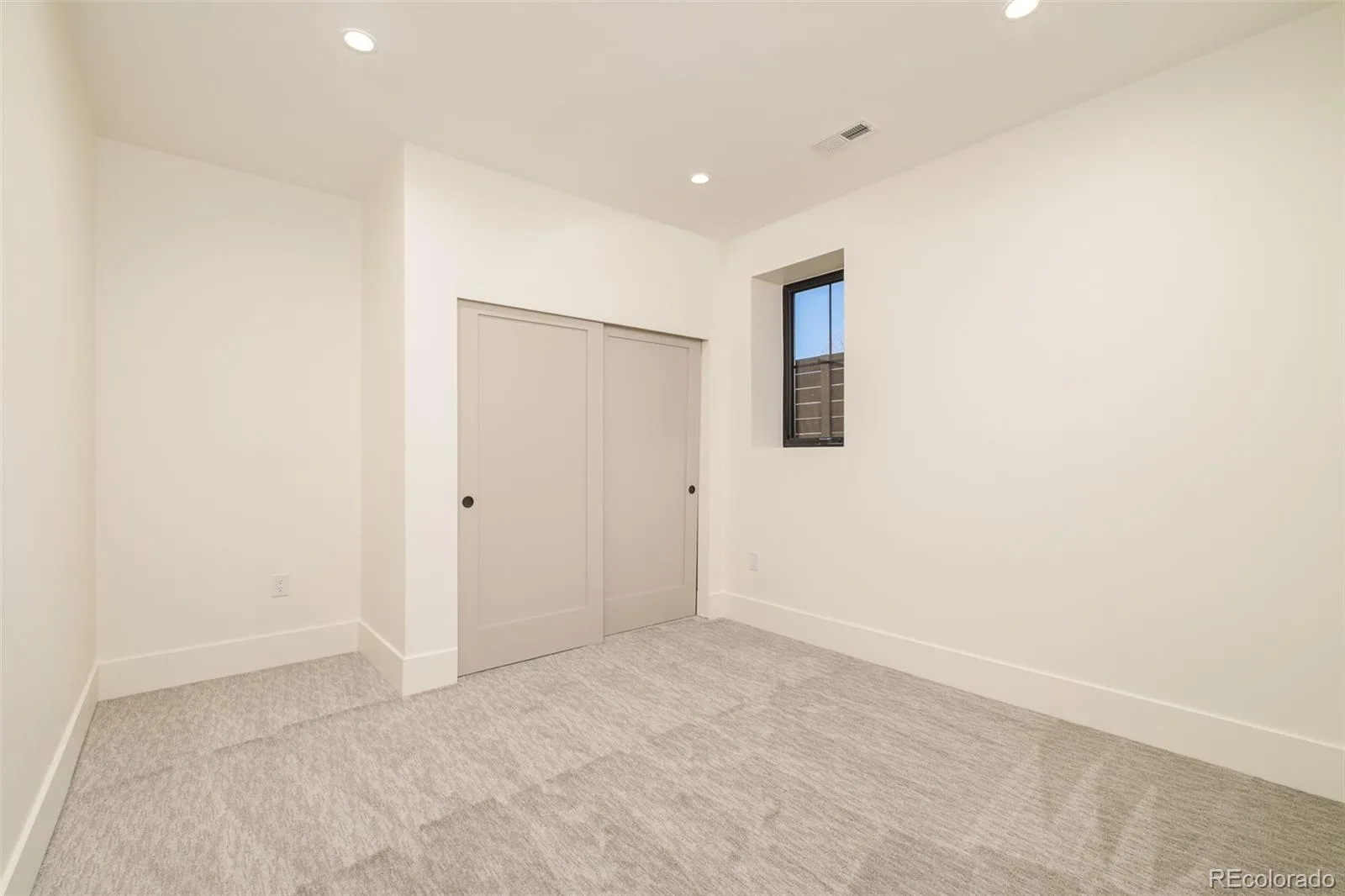 570 Cook Street Denver CO 80206 MLS #REC6234375 06182026202605 1600 27