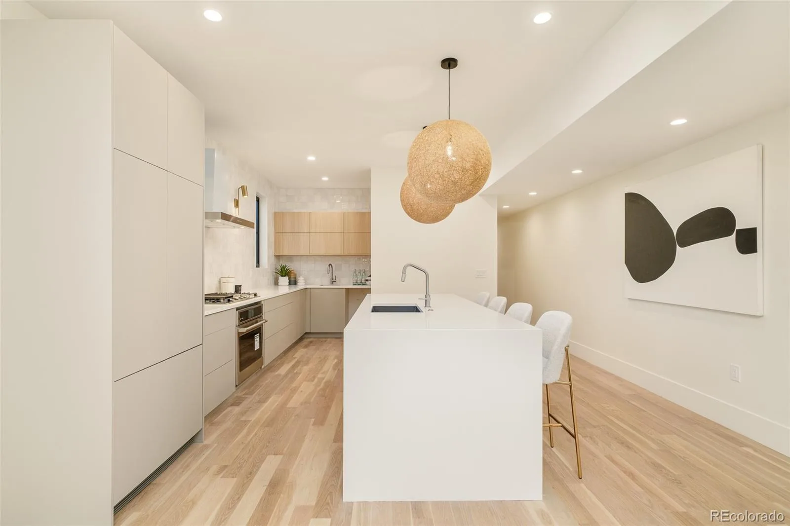 570 Cook Street Denver CO 80206 MLS #REC6234375 06182026202605 1600 6