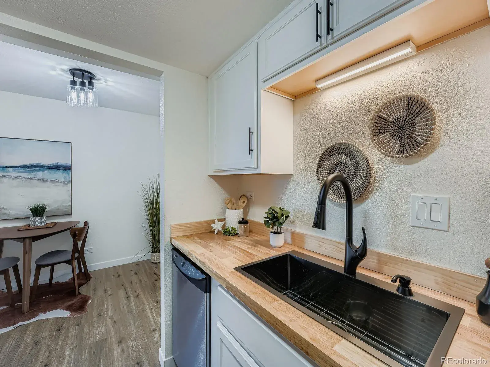 9230 E Girard Avenue #7 Denver CO 80231 MLS #REC6235593 10112025165553 1600 4