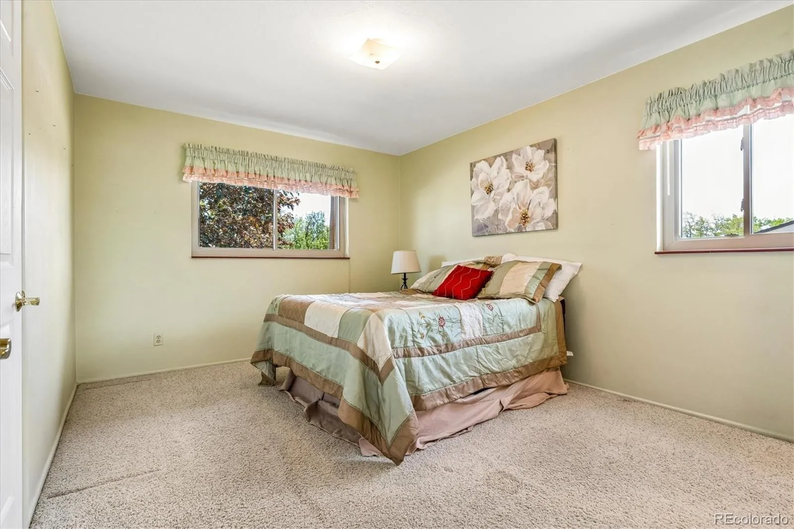 2755 S Patton Court Denver CO 80236 MLS #REC6236410 05282026020126 1600 17