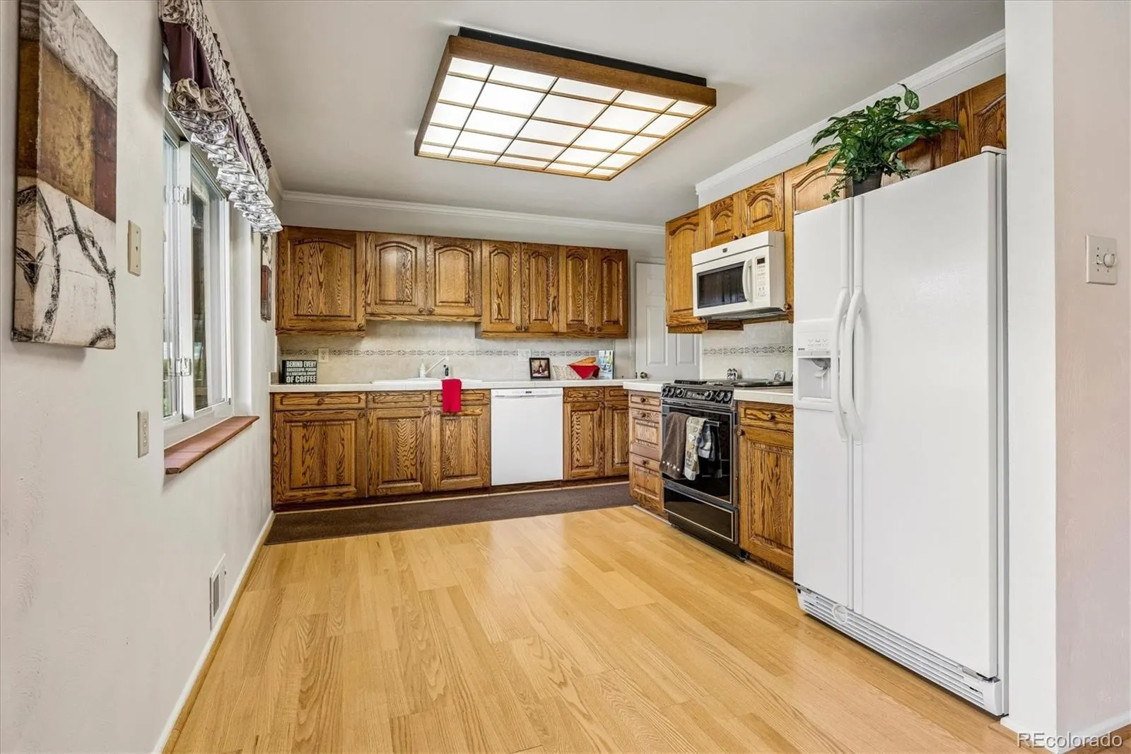 2755 S Patton Court Denver CO 80236 MLS #REC6236410 05282026020126 1600 9